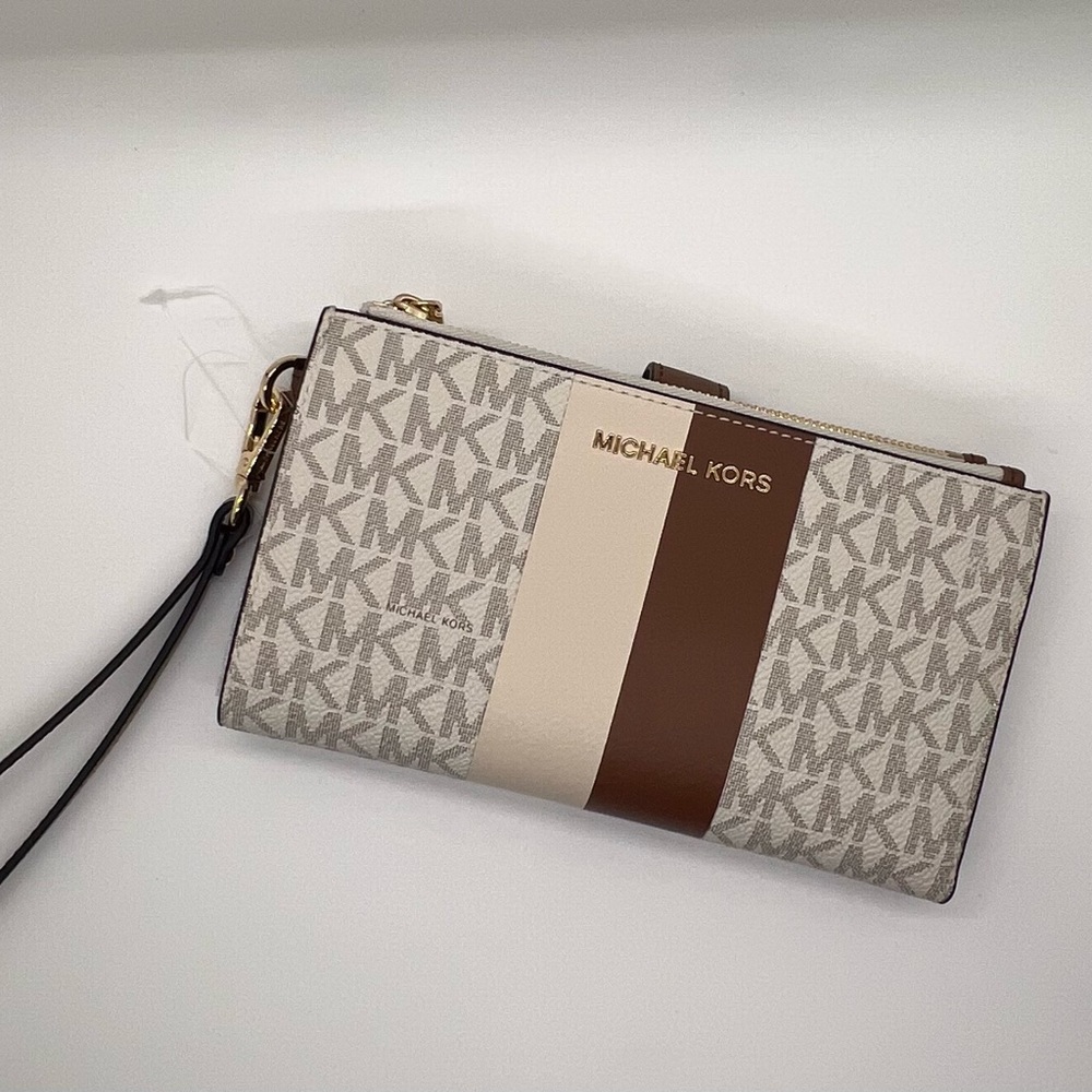 Michael Kors Beige and Brown Wallet